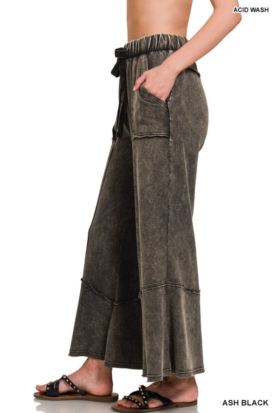 Zenana Exposed Flare Hem Pants With Pockets
