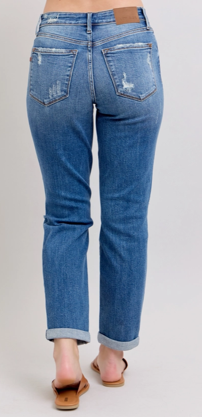 Judy Blue Vintage Wash Boyfriend Fit w/ Destroy