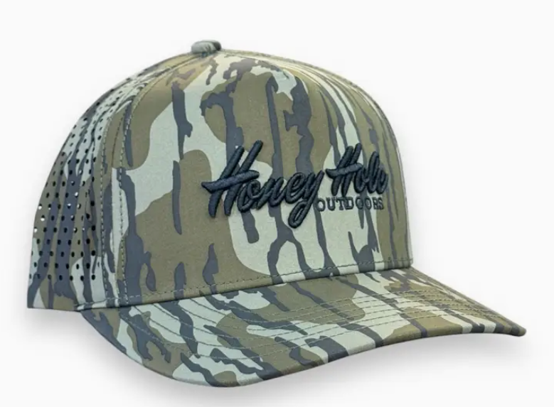 Honey Hole bottomland camo hat