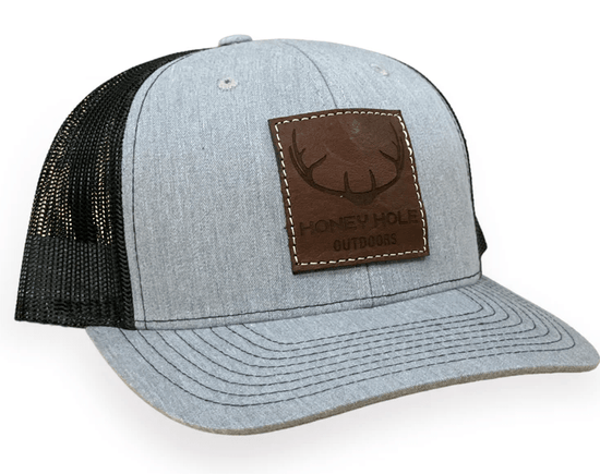 Load image into Gallery viewer, HONEY HOLE SNAPBACK - LEATHER PATCH Shop on Main Street

